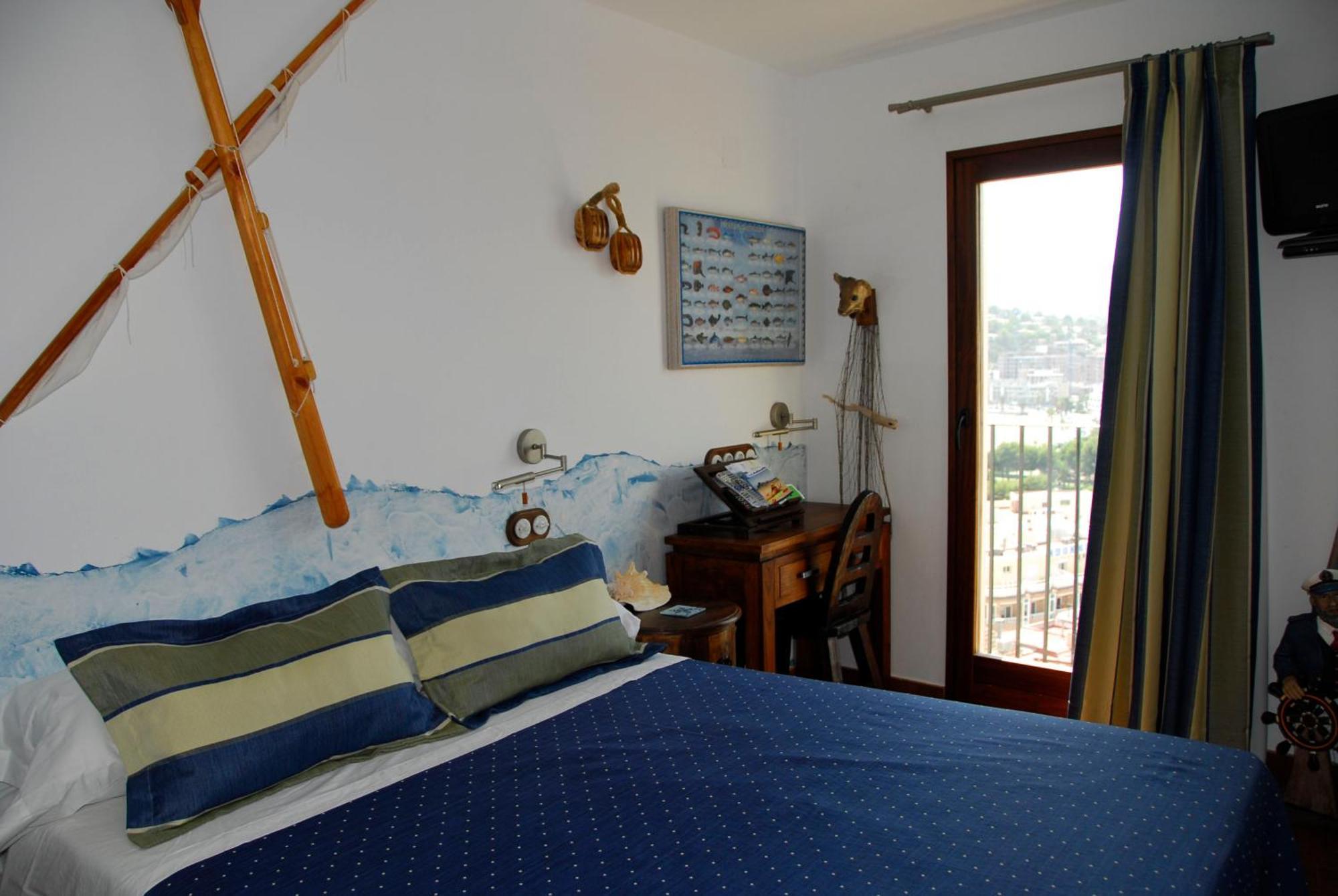 Hostal La Garita Пеніскола Екстер'єр фото